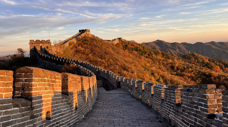 6D5N · Private Tours · Discover the imperial splendor of the Palace Museum, marvel at the majestic Badaling Great Wall, and explore rich history and culture at the Capital Museum.
