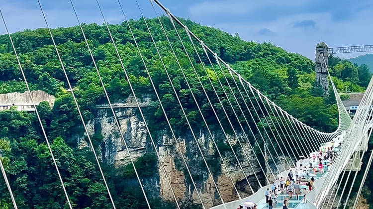 5-day 4-night · Group Tours · Changsha + Zhangjiajie  + Fenghuang + Furong Town + Fenghuang Ancient  Town + Tianmen Mountain National Forest Park +  Zhangjiajie National Forest Park